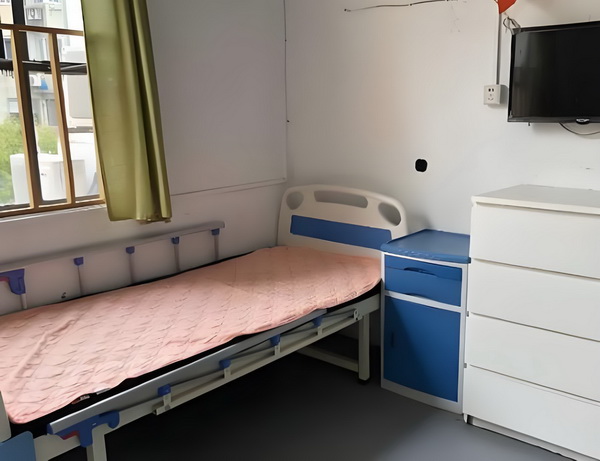 换深圳户口需要什么_活佛王兴夫“点化”140位女信徒，全程不穿衣服，场面失控 不少不满日本地表企业示